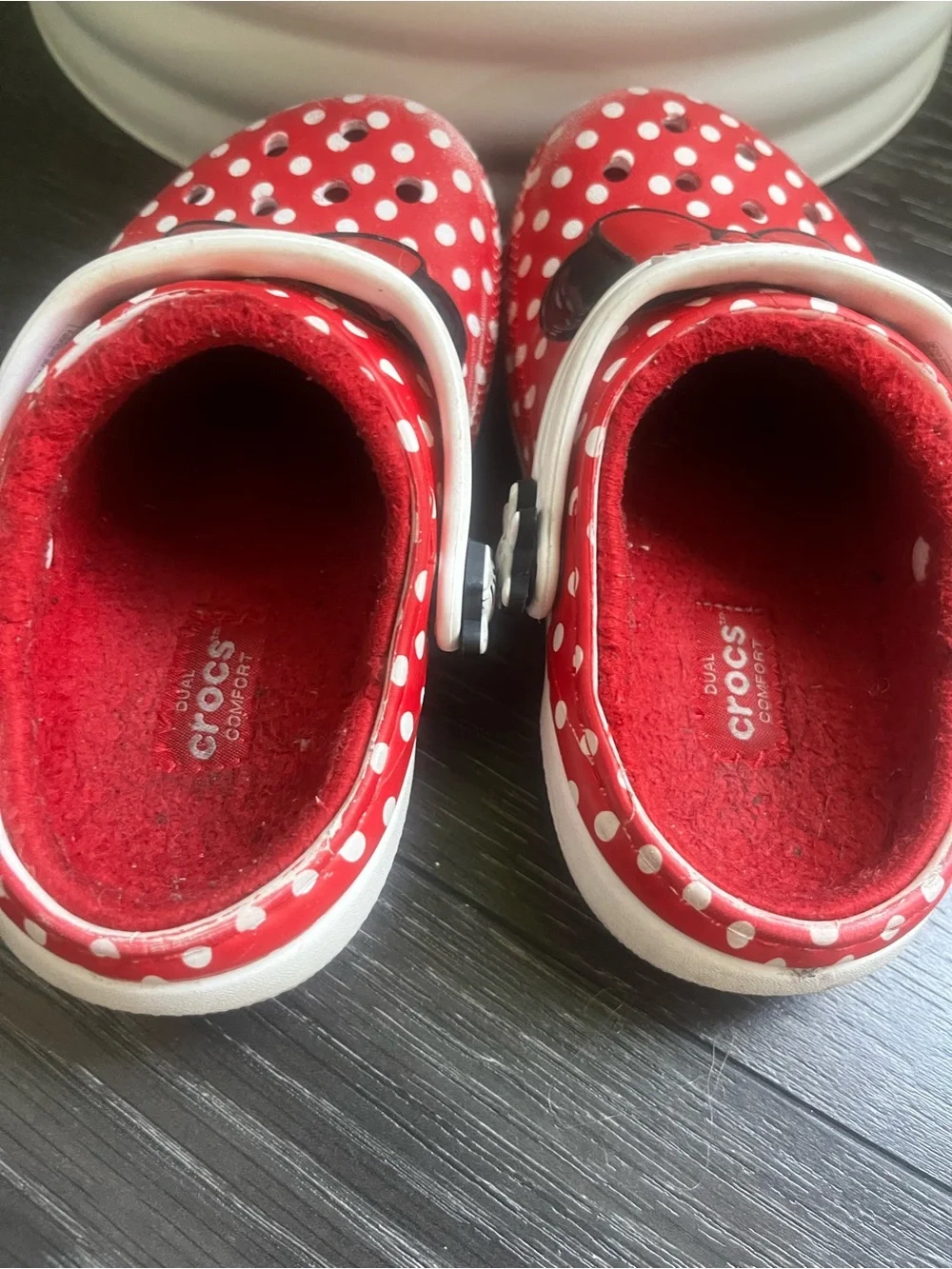 Good condition Minnie lined crocs little girls size 10